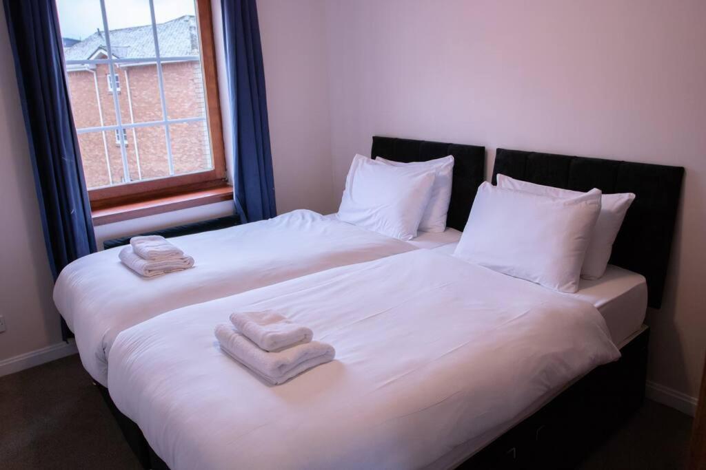 My Waterfront Apartment, Views Over Water Of Leith เอดินบะระ ภายนอก รูปภาพ